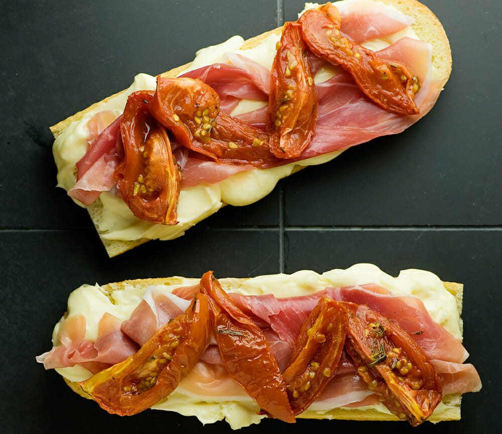 Brie Roasted Tomato And Prosciutto Sandwich Framed Cooks 7044