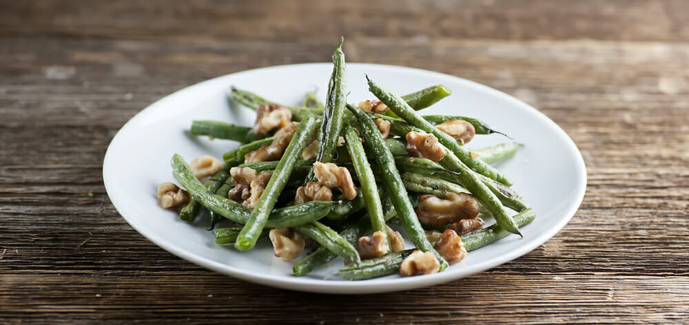 Roasted String Beans with Walnuts - Framed Cooks