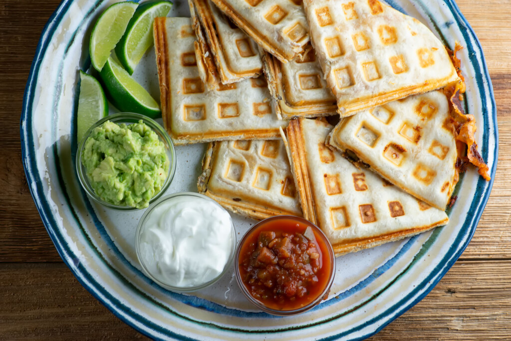https://www.framedcooks.com/wp-content/uploads/2020/05/waffle-iron-bacon-and-cheese-quesadillas-1024x684.jpg