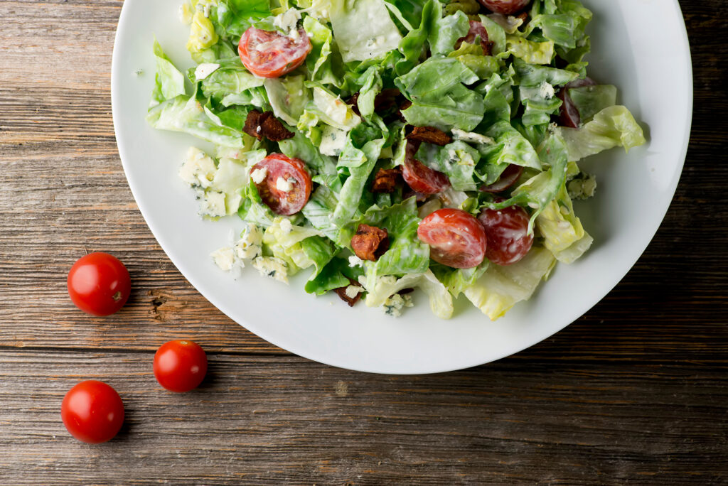 BLT Chopped Salad {Easy and Flavorful!} 