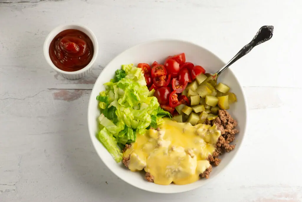 https://www.framedcooks.com/wp-content/uploads/2022/07/cheeseburger-bowls-1024x684.jpg.webp