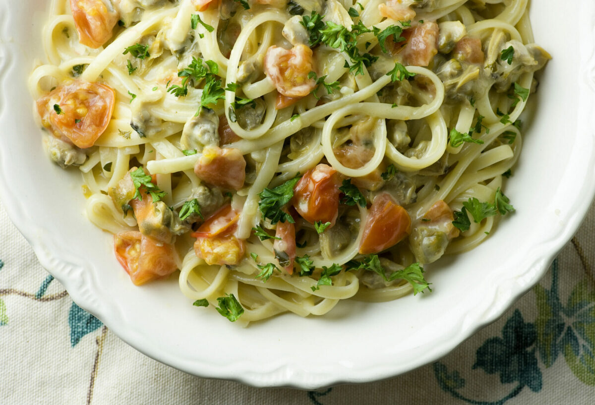 Linguine with Creamy Clam Sauce